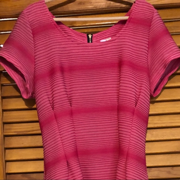 Pink Dress - Picture 4 of 4